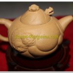 Yellow Dragon Motif Teapot 